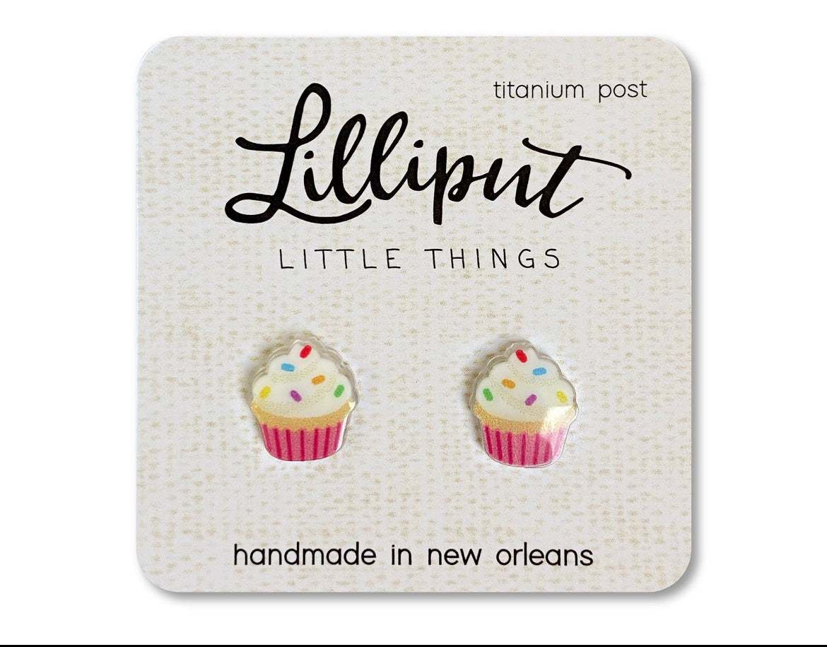 Preorder-Rainbow Cupcake  earrings